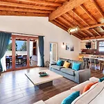 Villa İslamlar 2 Bedroom Secluded With Private Pool Hot Tub *