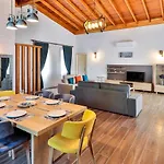 Villa İslamlar 2 Bedroom Secluded With Private Pool Hot Tub Kalkan