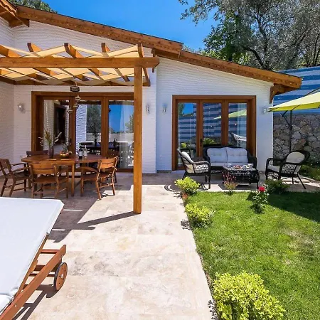 İslamlar 2 Bedroom Secluded With Private Pool Hot Tub *