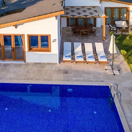 İslamlar 2 Bedroom Secluded With Private Pool Hot Tub