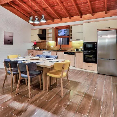 Villa İslamlar 2 Bedroom Secluded With Private Pool Hot Tub Kalkan