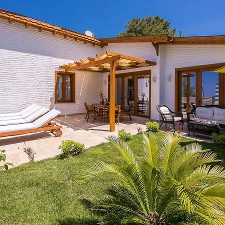 İslamlar 2 Bedroom Secluded With Private Pool Hot Tub Kalkan