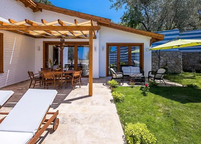 İslamlar 2 Bedroom Secluded With Private Pool Hot Tub *