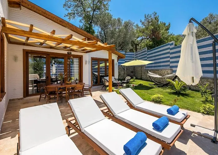 İslamlar 2 Bedroom Secluded With Private Pool Hot Tub 칼칸