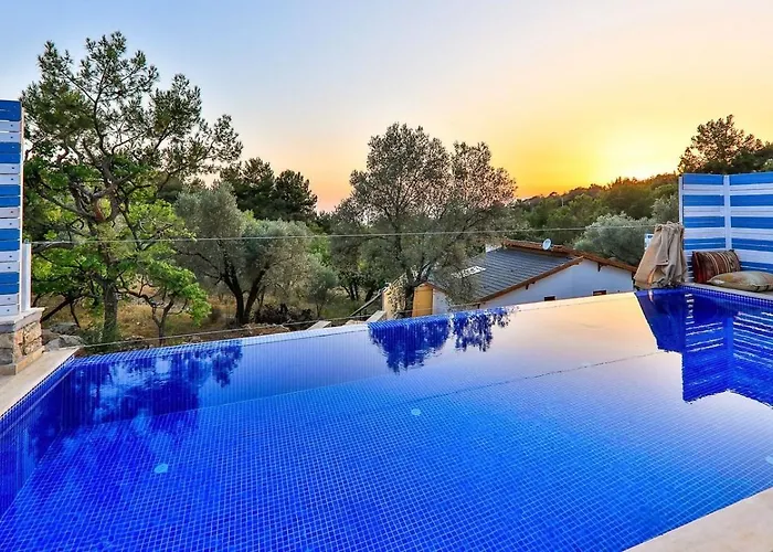 İslamlar 2 Bedroom Secluded With Private Pool Hot Tub *