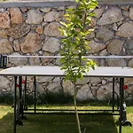 İslamlar 2 Bedroom Secluded With Private Pool Hot Tub וילה קלקן