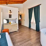 וילה İslamlar 2 Bedroom Secluded With Private Pool Hot Tub