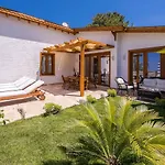 İslamlar 2 Bedroom Secluded With Private Pool Hot Tub קלקן